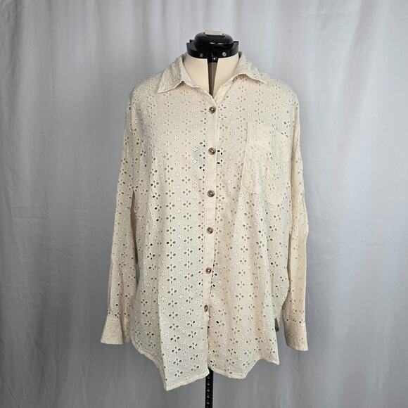 Maurices Eyelet Button Down Blouse Women's XL Cream Long Sleeve - Picture 1 of 14